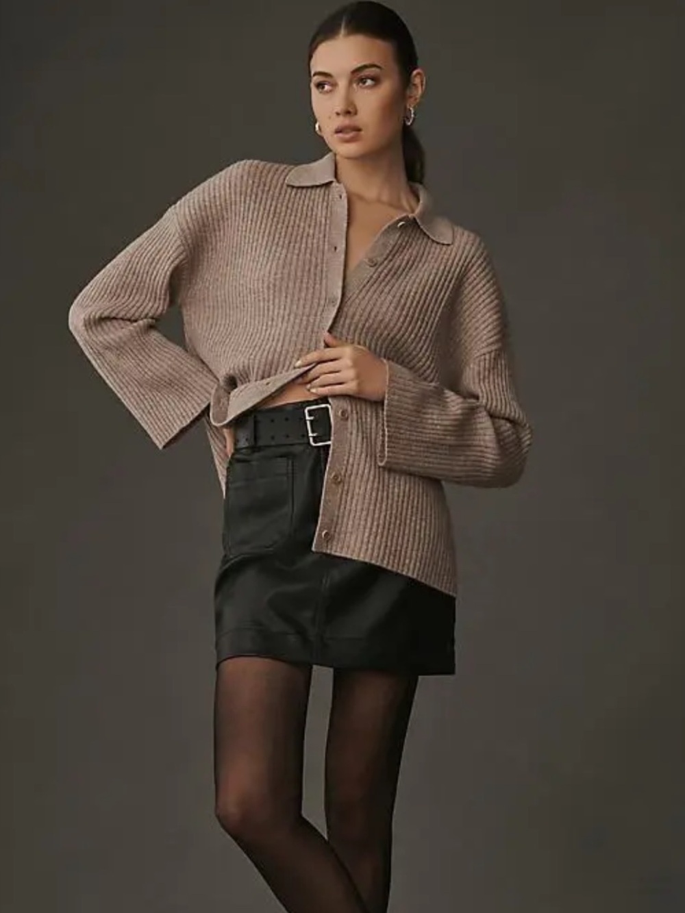Ribbed Button-Front Women’s Sweater - Taupe
